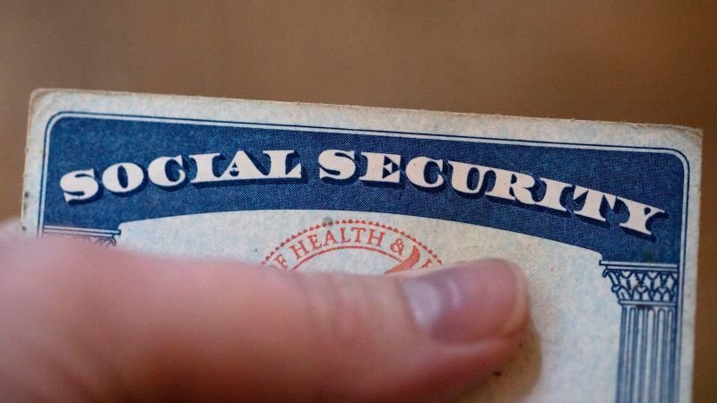 Senior citizens will get only a small boost in Social Security benefits in 2025