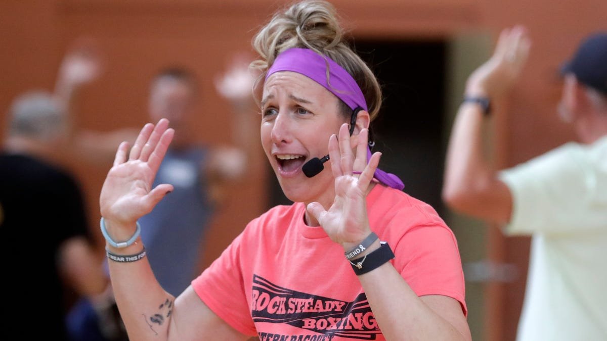 Western Racquet's Kari Merrill has passion for fitness, hairless cats