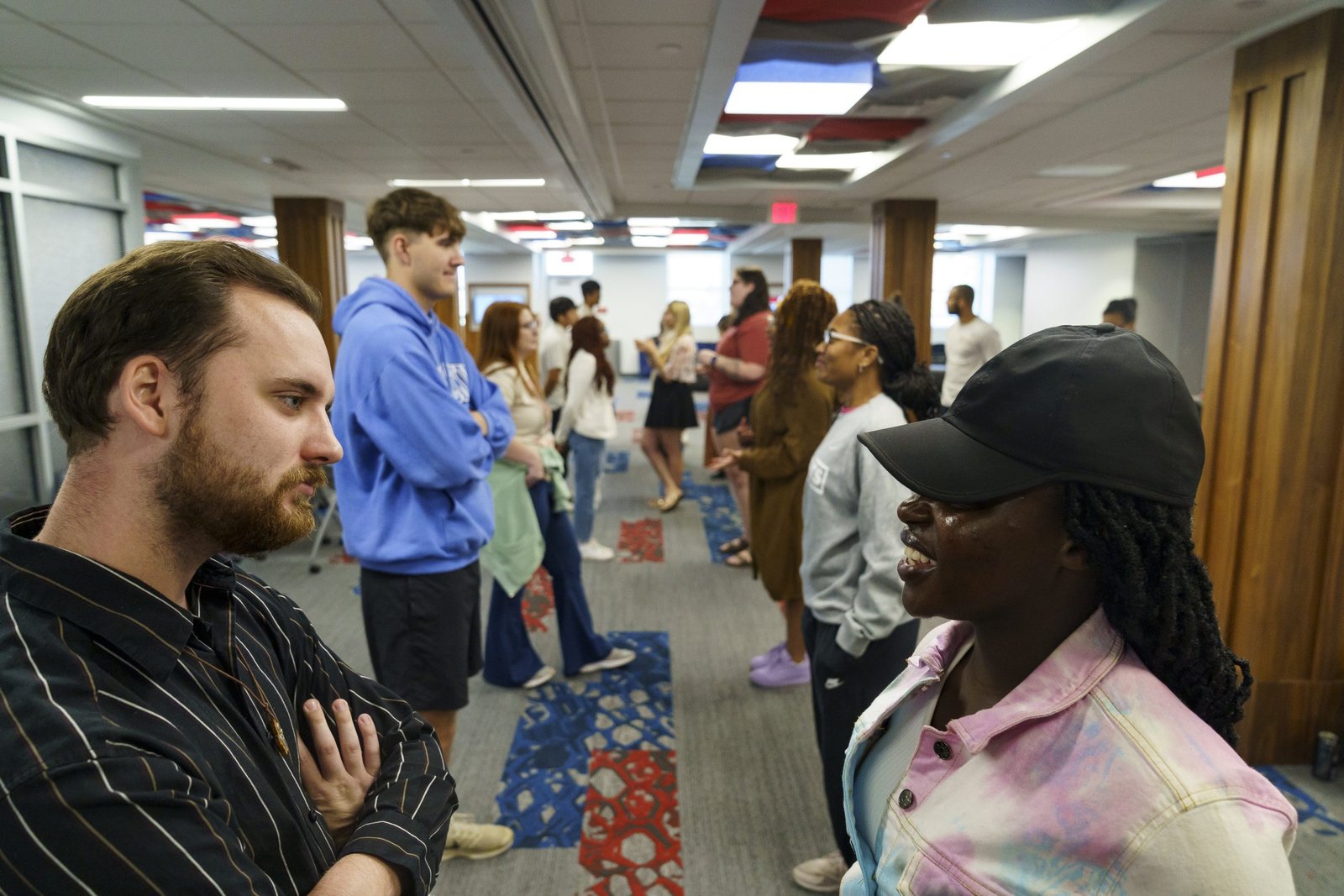 Colleges teach kids how to hear differing opinions