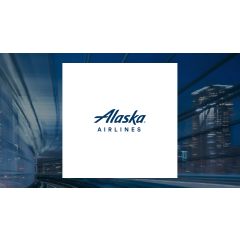 Alaska Air Group, Inc. (NYSE:ALK) CEO Sells $654,550.00 in Stock