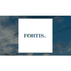 Fortis Inc. (NYSE:FTS) Sees Significant Drop in Short Interest