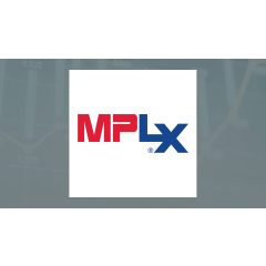 Mplx Lp (NYSE:MPLX) Sees Large Decrease in Short Interest