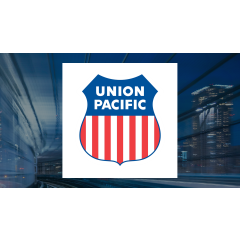 Union Pacific Co. (NYSE:UNP) Shares Sold by Fulton Bank N.A.