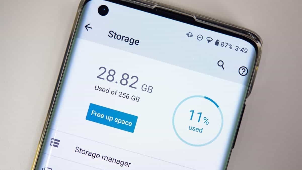 Smartphone Storage