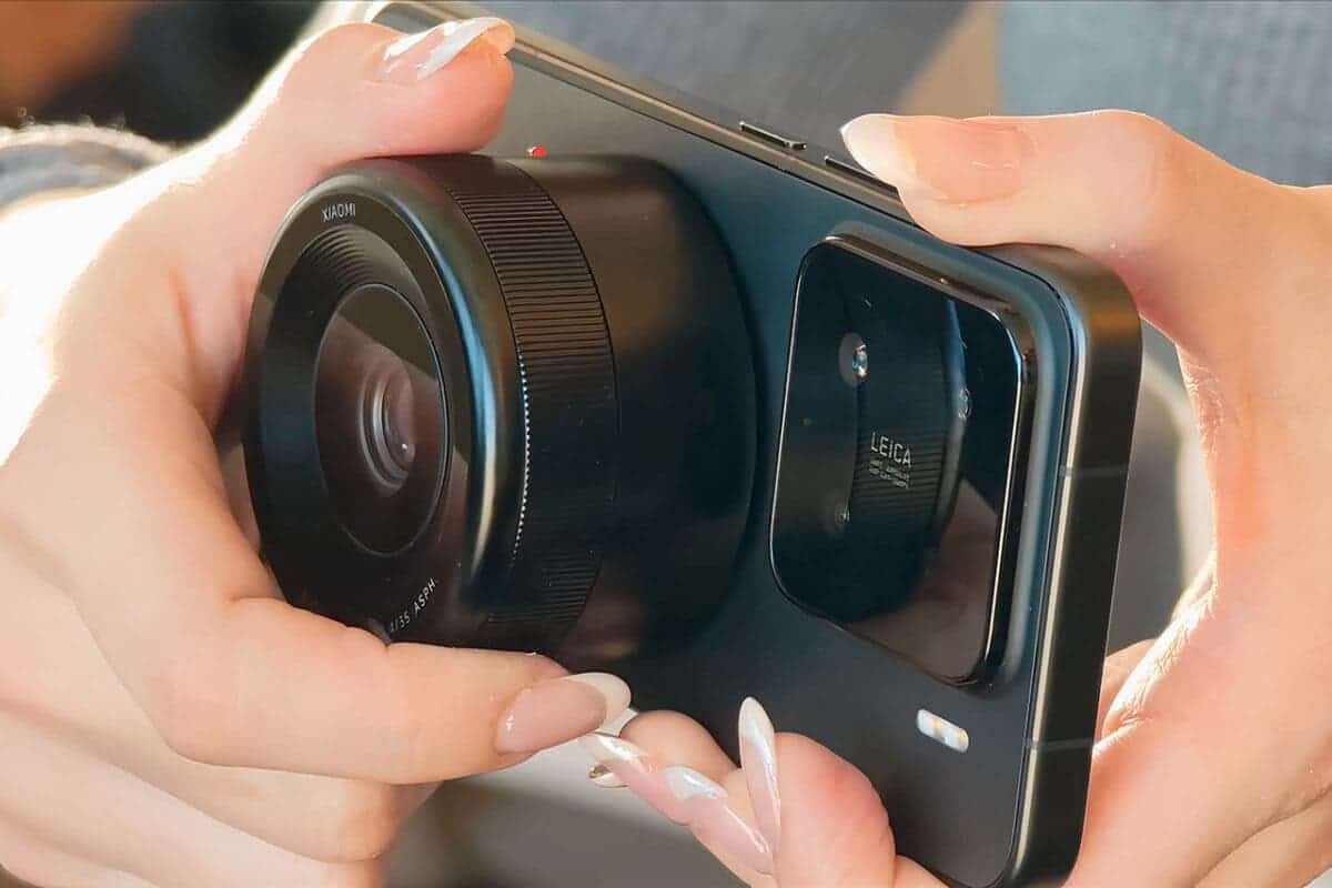 Xiaomi Modular Optical System smartphone concept - Best tech at MWC 2025